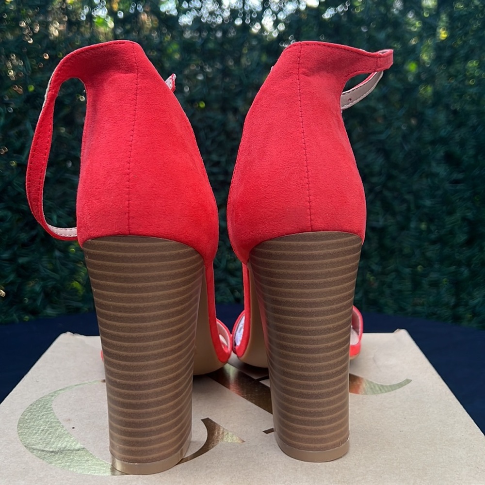 Charlotte RUSSE ORANGE HEELS - Picture 4 of 5